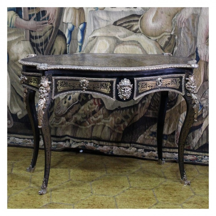 A NAPOLEON III ORMOLU-MOUNTED BOULLE MARQUETRY BUREAU PLAT. ATTRIBUTED TO BEFORT JEUNE 1848